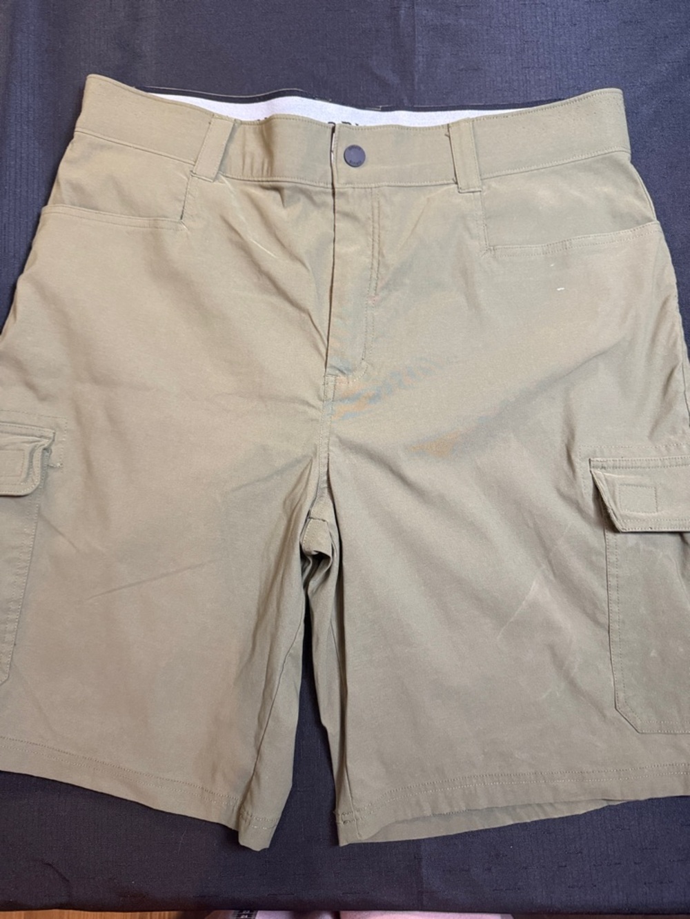 Orvis Olive Green Cargo Shorts with Flap Pockets Size 36 Golf